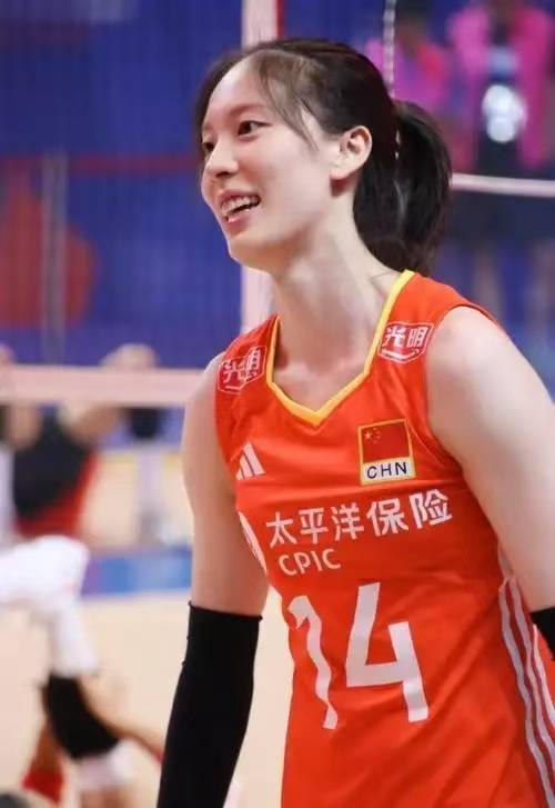 7 GAME下载-中国女排五大美女盘点：第二名毫无争议，第一名出人意料|张常宁|惠若琪|李月明|郑益昕|赛场_新浪体育_新浪新闻